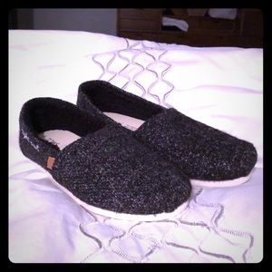 Toms Alpargata slip on NWOT